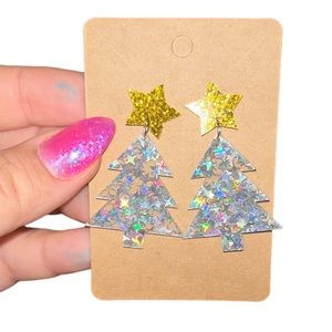 NWT Silver Star Christmas Tree Earrings